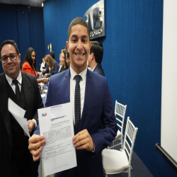 06/08 - Entrega de Certidões - Estagiários e Advogados (as)