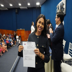 06/08 - Entrega de Certidões - Estagiários e Advogados (as)